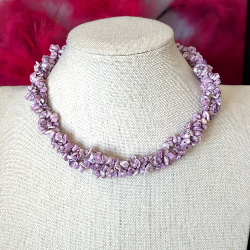 Chunky Purple Shell Choker Necklace - Picture 3 of 9